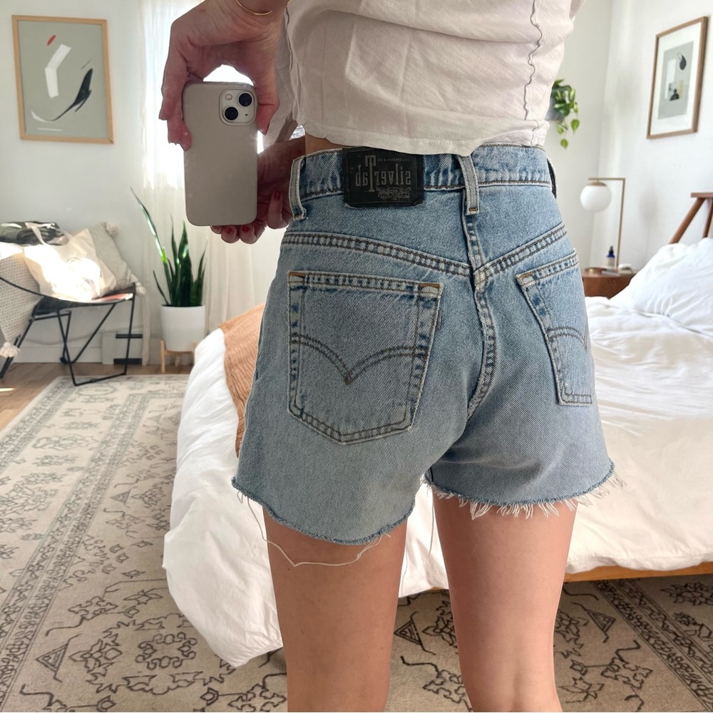 Vintage Levi’s shorts size 26